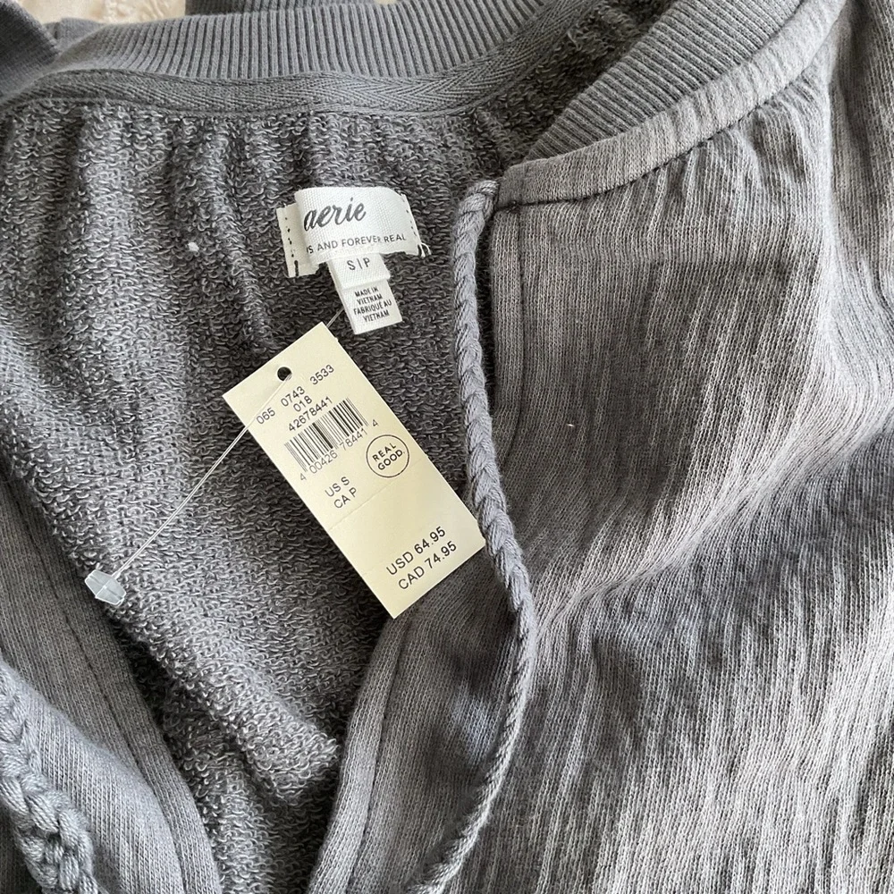 aerie Charcoal Gray Textured V-Neck Top with Tassel Tie - Picture 9 of 9